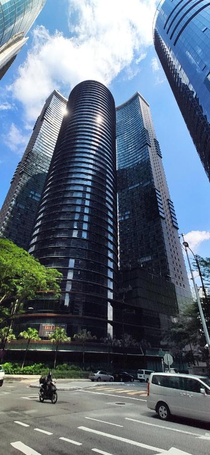 Sky Suites Klcc By Cobnb クアラルンプール エクステリア 写真